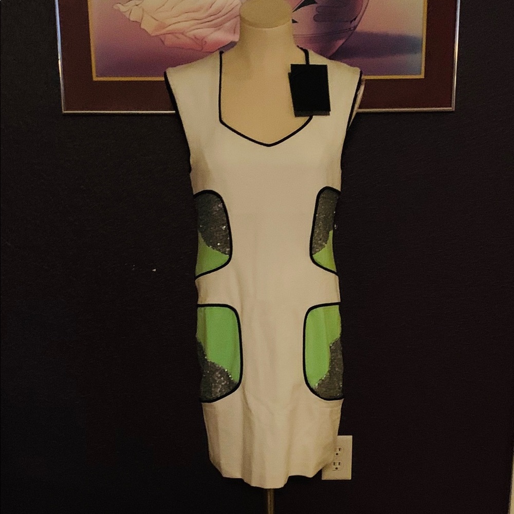 Hunt No More Dress sleeveless dress-size M